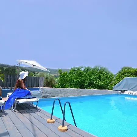 Olive Tree With Private Pool Villa *